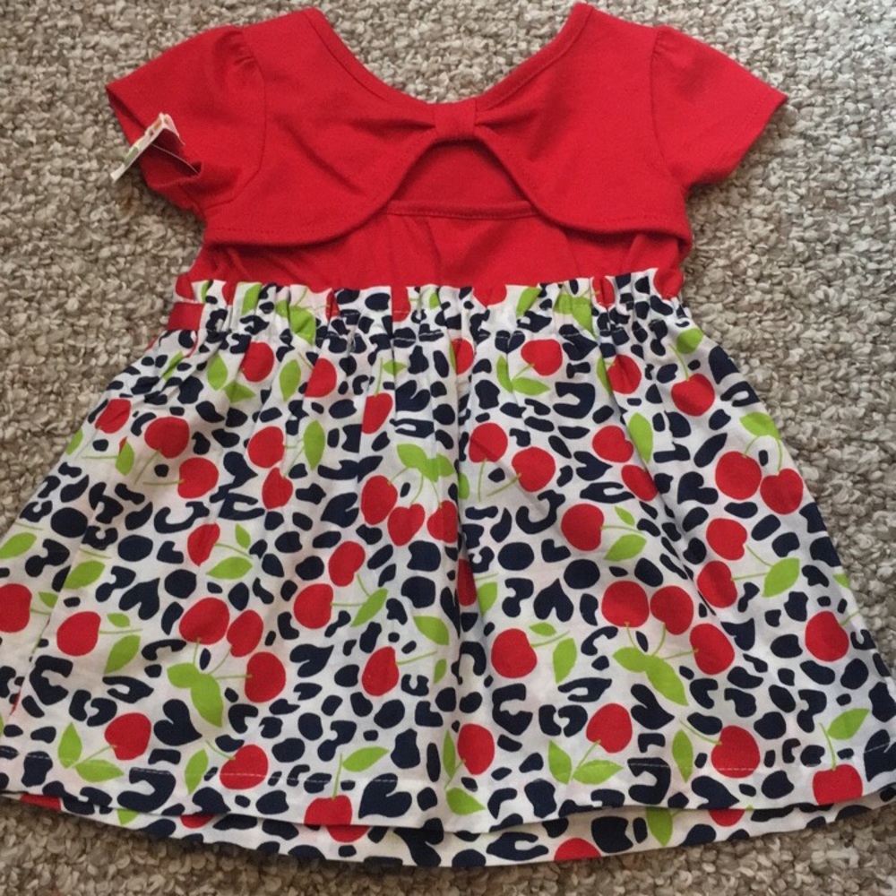 Dress - Picture 3 of 3